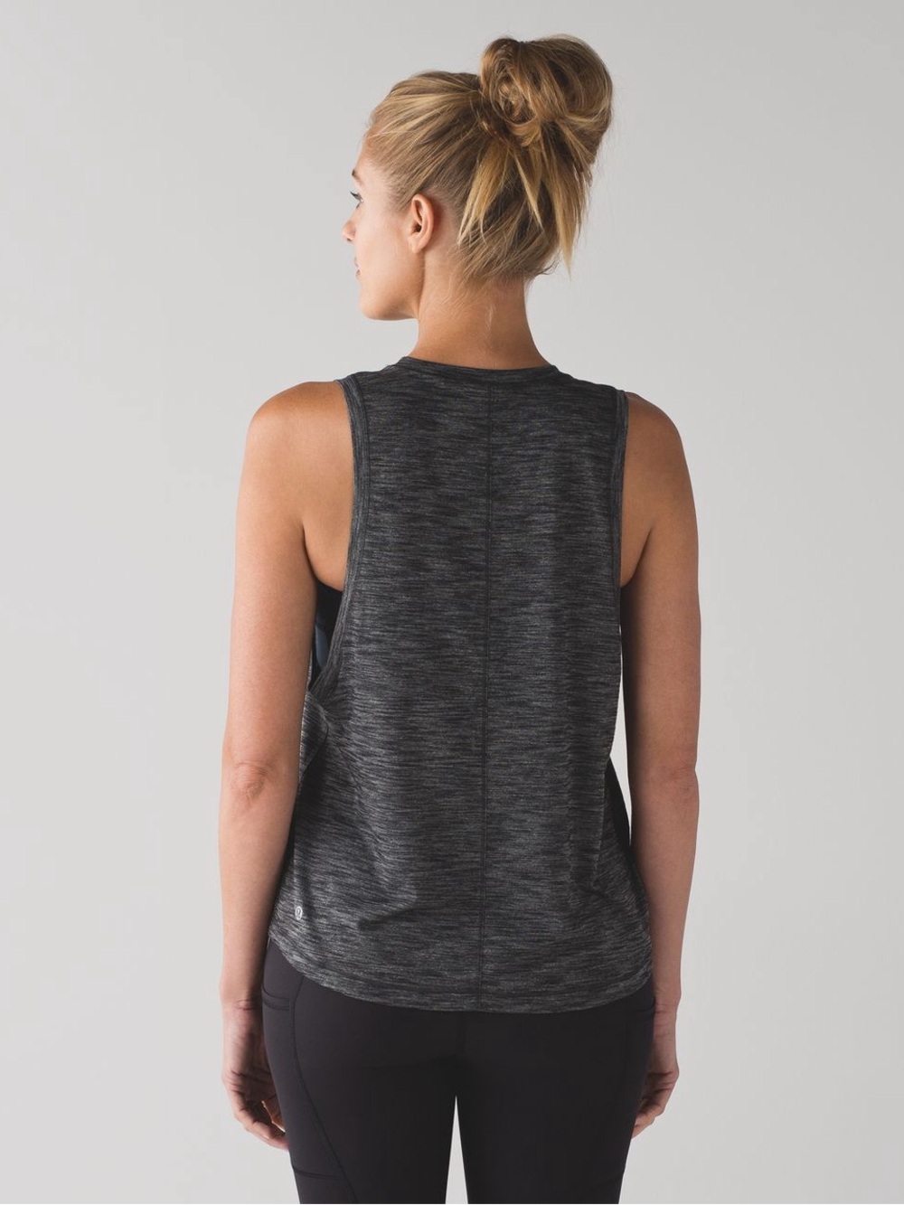 lululemon Cardio Squad Tank II Black Heathered Gray Tank Top Womens‎ Size 4